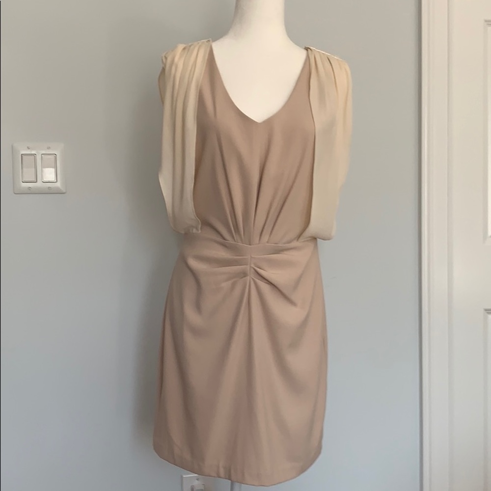 THE CUE DRESS
